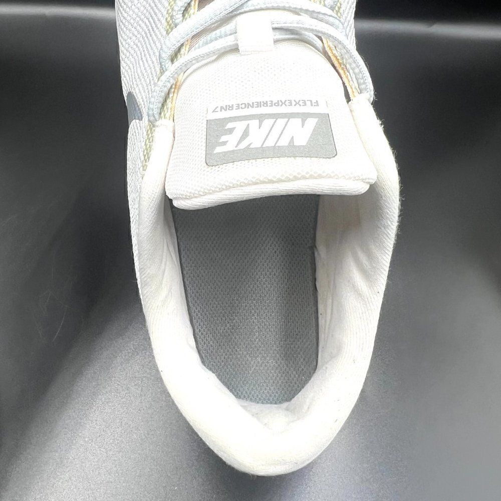 Nike Wmns Flex Experience RN 7 Running Shoes - Picture 7 of 11